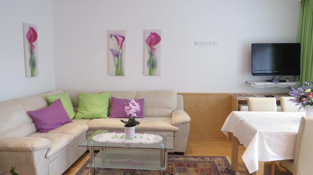 Apartement Maria Trost Graz Buitenkant foto